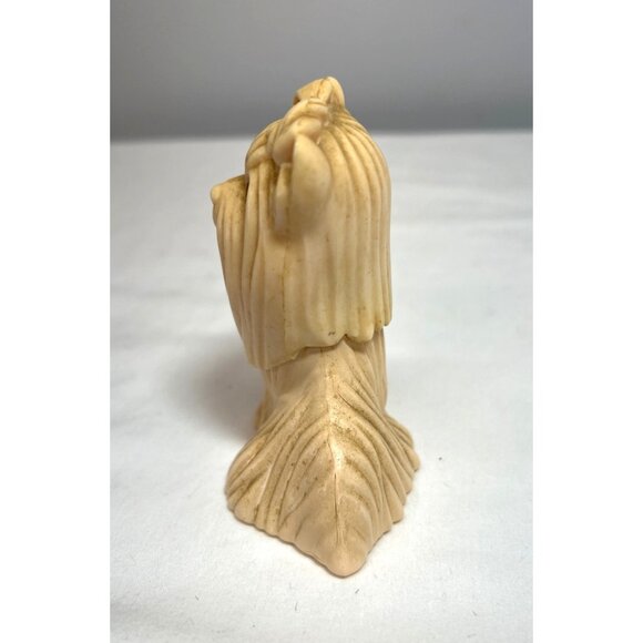 Avon Princess Of Yorkshire Sweet Honesty Cologne Yorkie Dog Figurine 1 Fl Oz. Bo - Picture 3 of 5